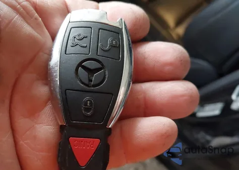 2015 Mercedes-Benz Cla 250 4Matic z USA, uszkodzony, nr VIN WDDSJ4GB9FN208691